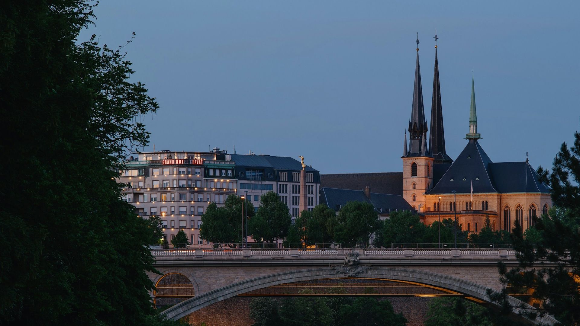 The Richest Countries in the World: Top 10 for 2025