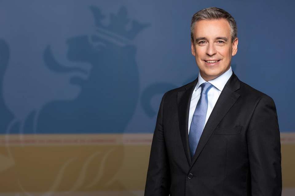 Claude Meisch: "Unser Ziel ist eine Schule, die mit der Gemeinschaft atmet."